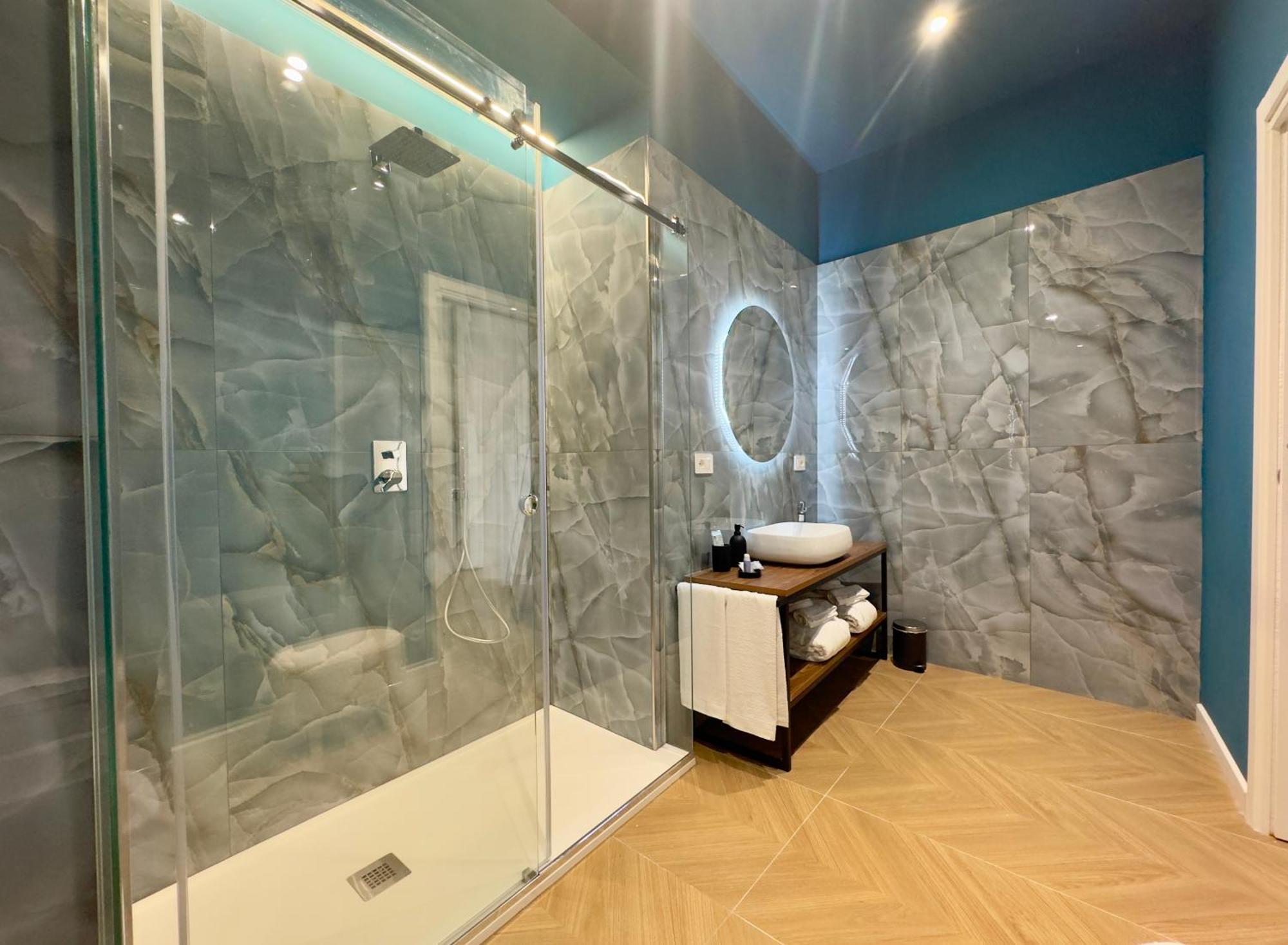Toledo Luxury Rooms - Lr Collection Napoli Dış mekan fotoğraf
