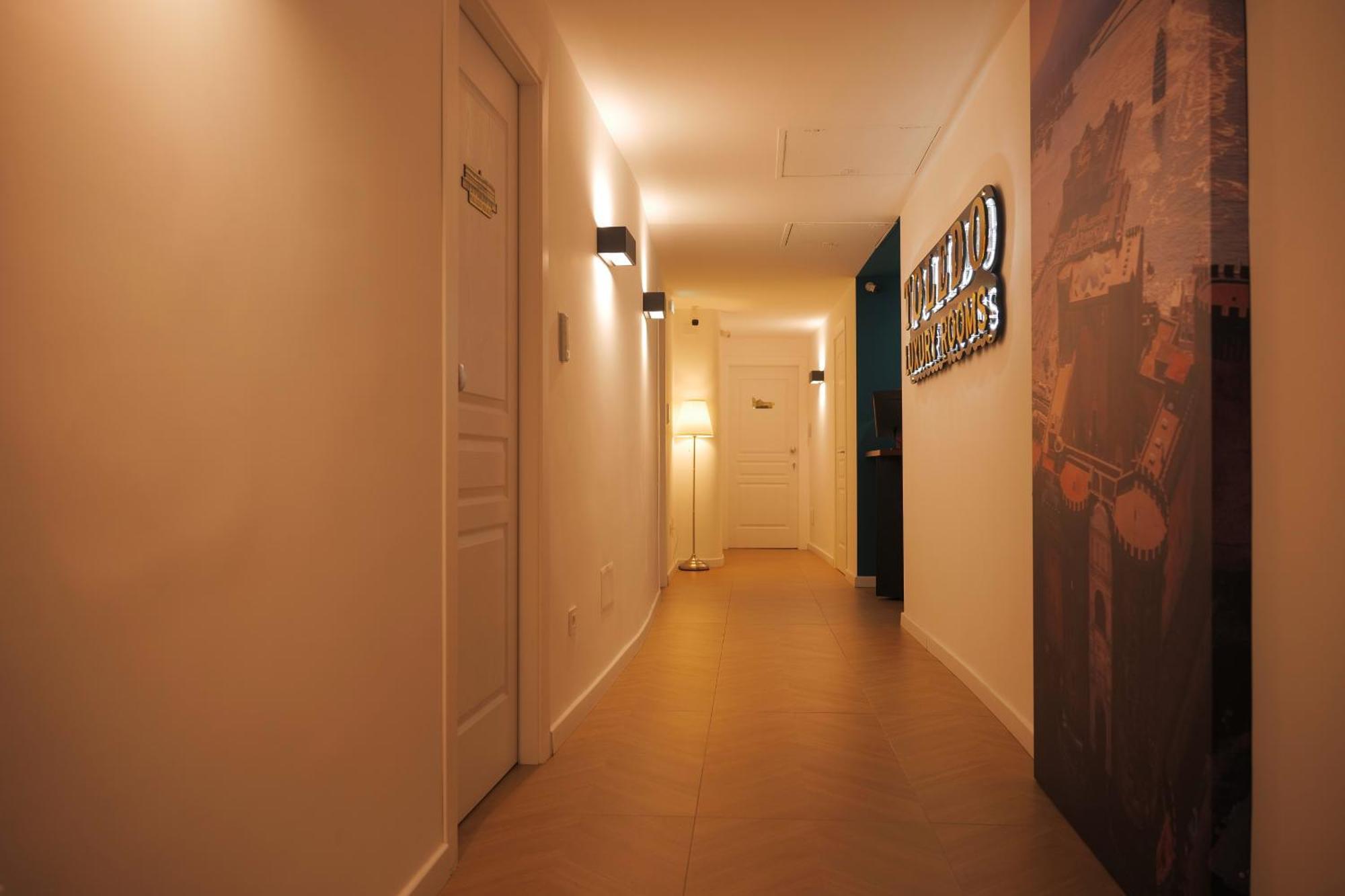 Toledo Luxury Rooms - Lr Collection Napoli Dış mekan fotoğraf
