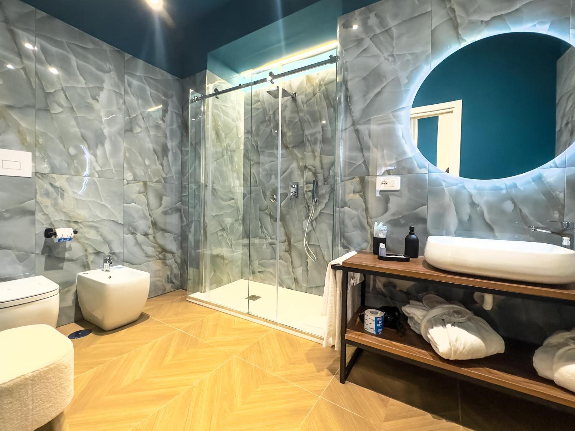 Toledo Luxury Rooms - Lr Collection Napoli Dış mekan fotoğraf